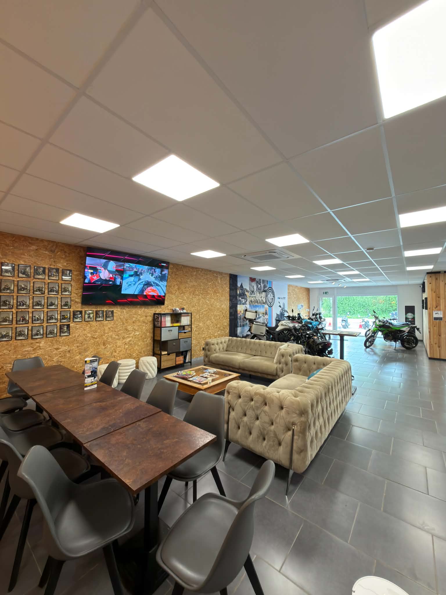 Showroom Ciarro Motorcycle - photo 10