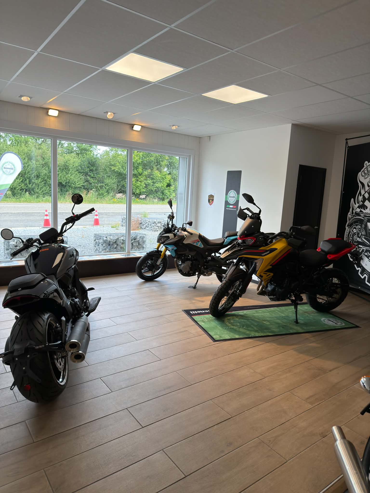 Showroom Ciarro Motorcycle - photo 8