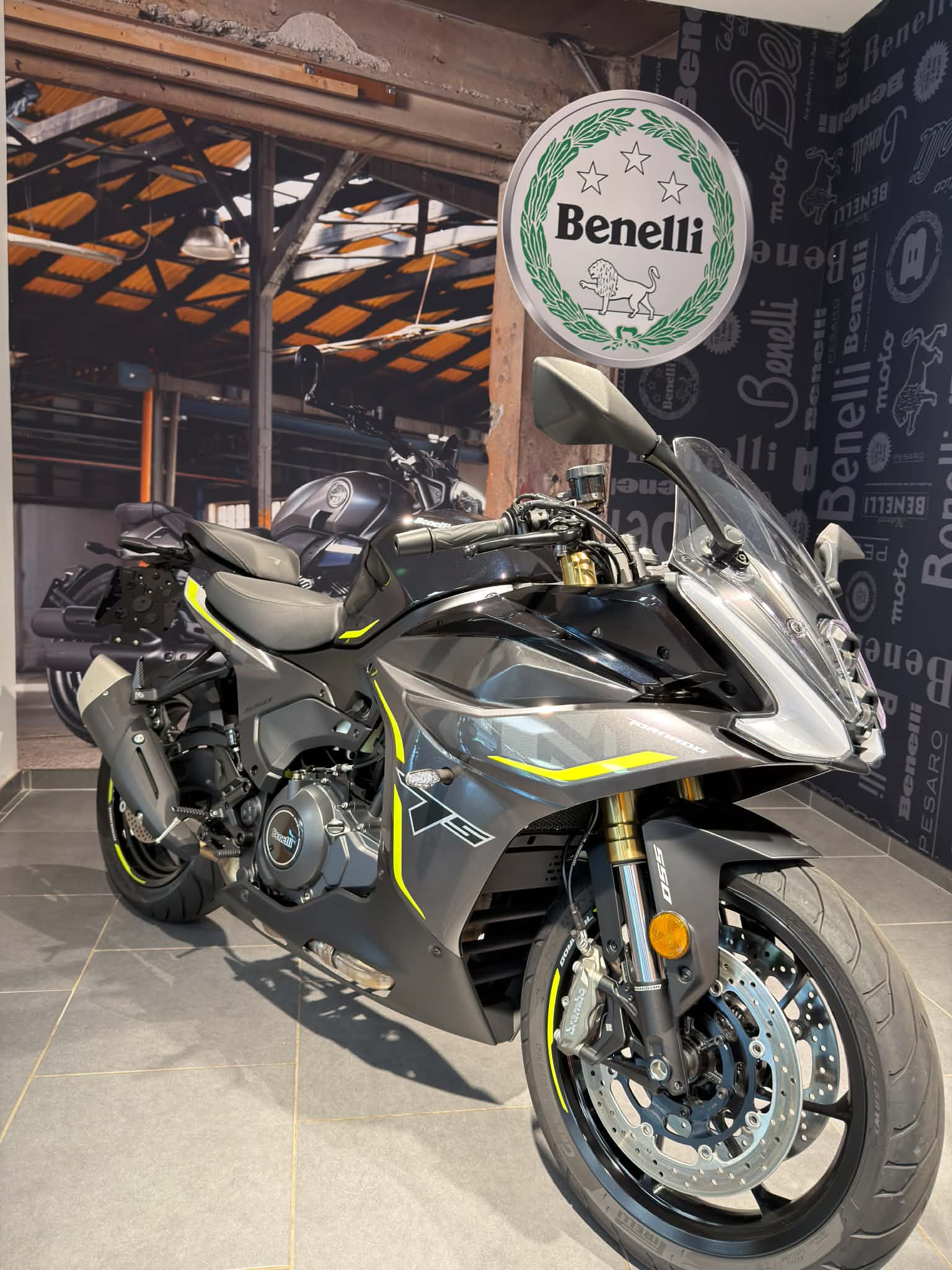 Showroom Ciarro Motorcycle - photo 9