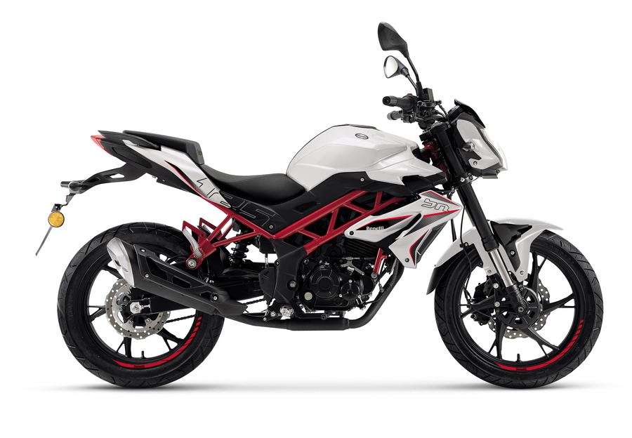 Benelli BN125 - moto naked 125cc