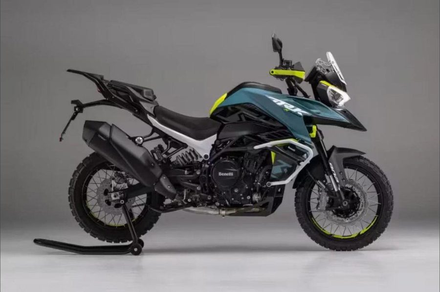 Benelli TRK 902 Xplorer - moto trail aventure 900cc