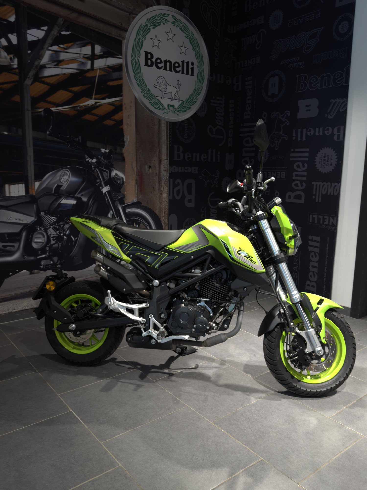 Benelli TNT 125 occasion - vue latérale