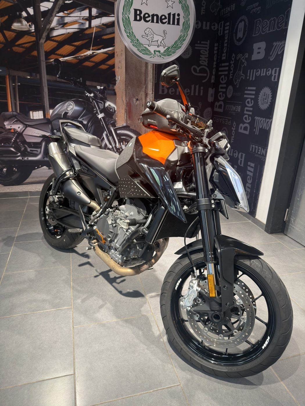 KTM 890 Duke occasion en dépôt-vente - photo 2