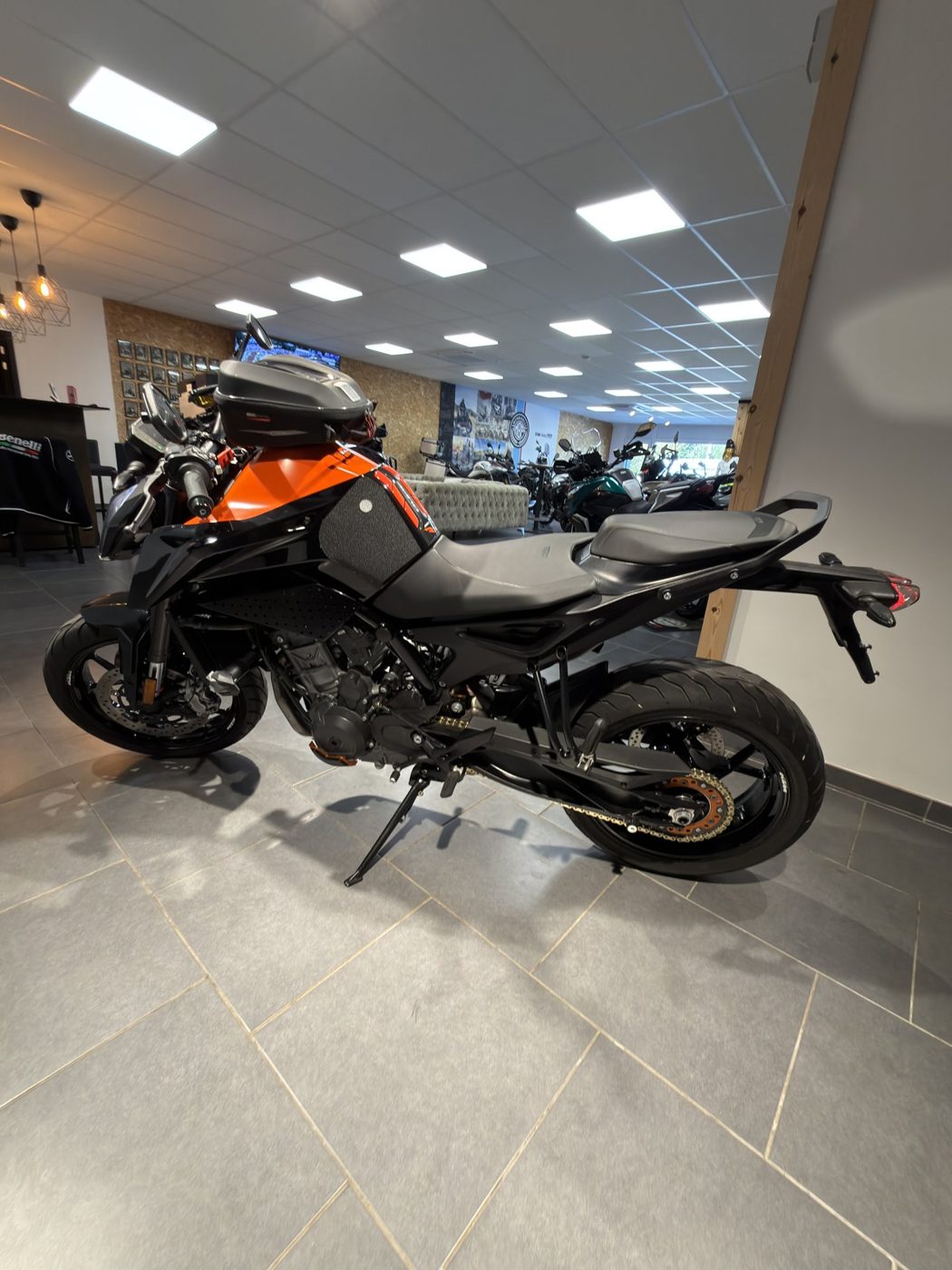 KTM 890 Duke occasion en dépôt-vente - photo 5