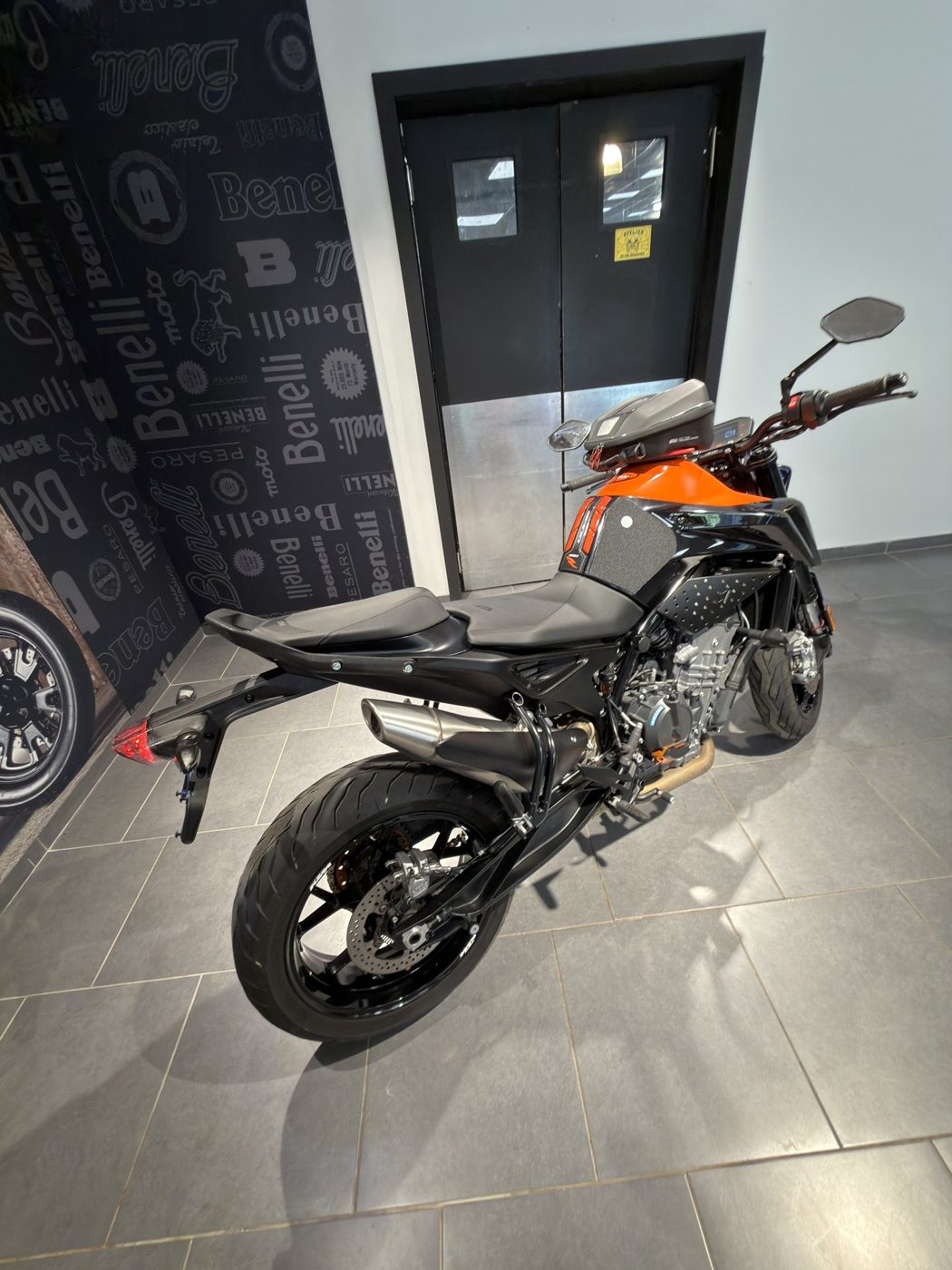 KTM 890 Duke occasion en dépôt-vente - photo 8