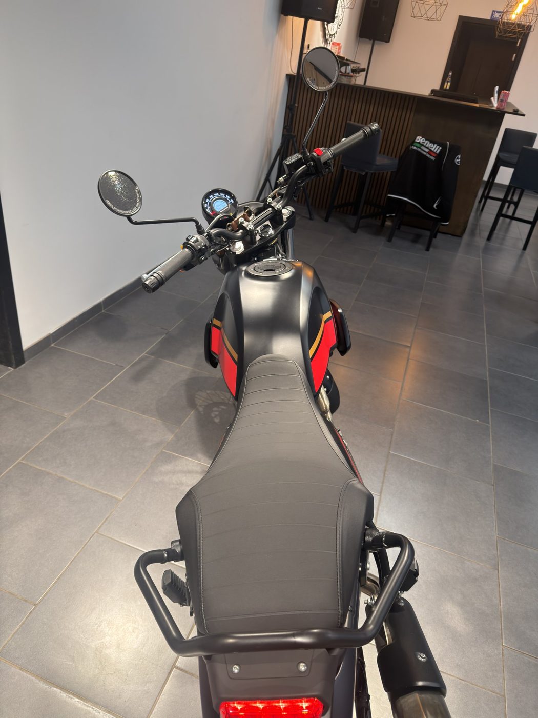 Royal Enfield Scram 411 occasion en dépôt-vente - photo 8